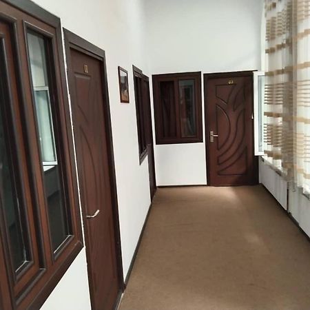 Hotel Nehal Kamal Tasjkent Buitenkant foto